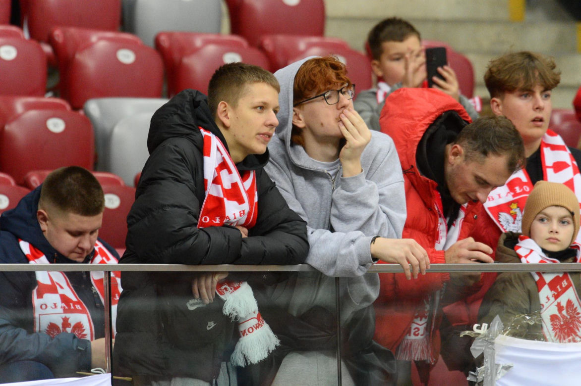 Tłumy na PGE Narodowym w Warszawie! Tak kibicowaliście podczas meczu Polska - Holandia
