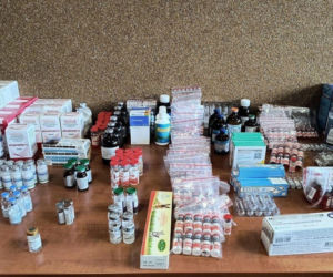 Sprowadzał leki z Ukrainy. Nielegalne farmaceutyki z cyrylicą trafiały do klientów, a nawet do lecznic dla zwierząt!