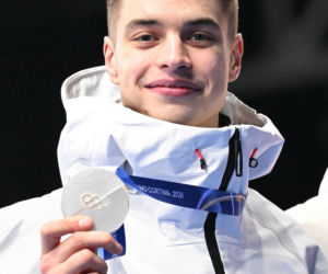 Semirunniy z dziewczyną