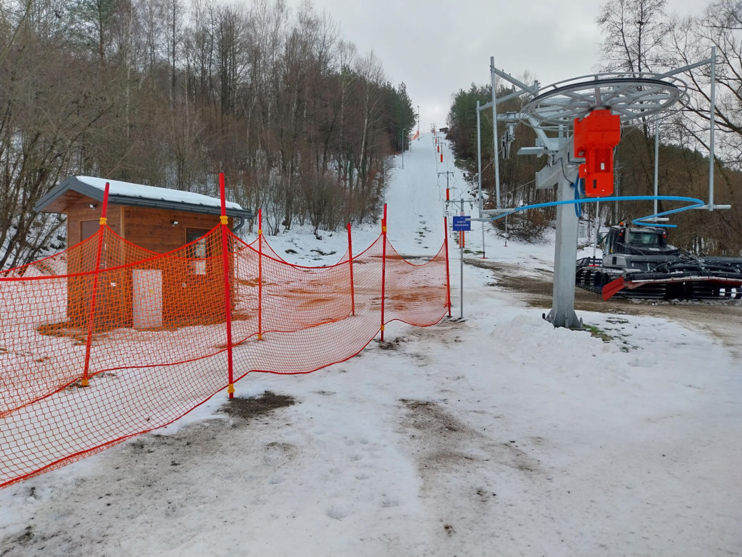 Stok narciarski Biała Góra w Justynówce