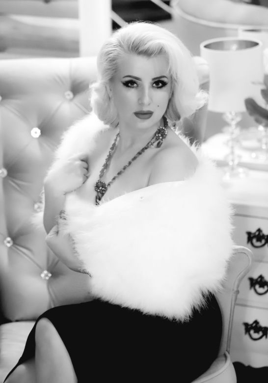 Piękna Beathris niczym Teresa Werner i Marilyn Monroe
