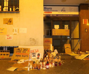 Kalisz: manifestacja na głównych ulicach miasta i pod kurią