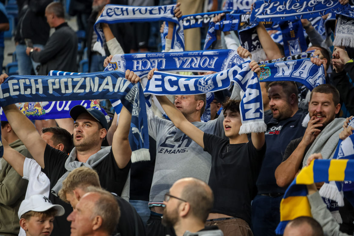 Tłumy kibiców na meczu Lech - Żalgiris