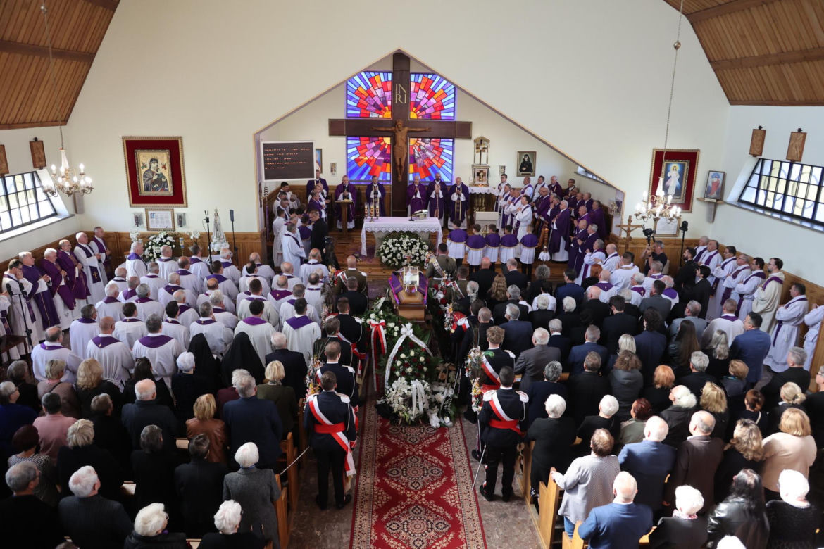 Pogrzeb księdza Stanisława w Grzęsce