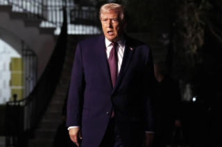 „Chcę mieć ładną, rzadką krew”. Donald Trump celowo ignoruje zalecenia lekarzy!