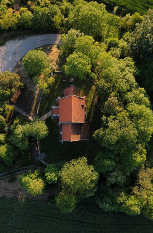 Chotel Czerwony. Świętokrzyskie