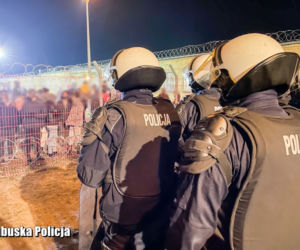 Bunt w strzeżonym ośrodku dla cudzoziemców w Wędrzynie 25.11.2021
