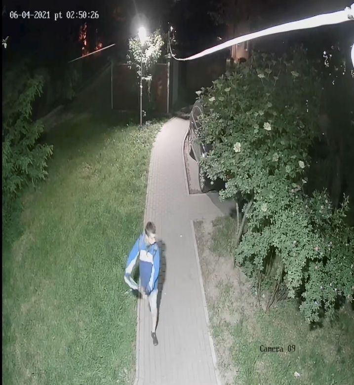 Jak podają mieszkańcy, podejrzewany mężczyzna to około 20-letni Oskar W. 