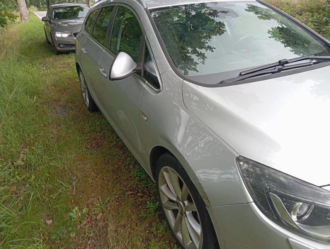 Wyprzedzał autobus z ponad 50 pasażerami. Miał ponad dwa promile
