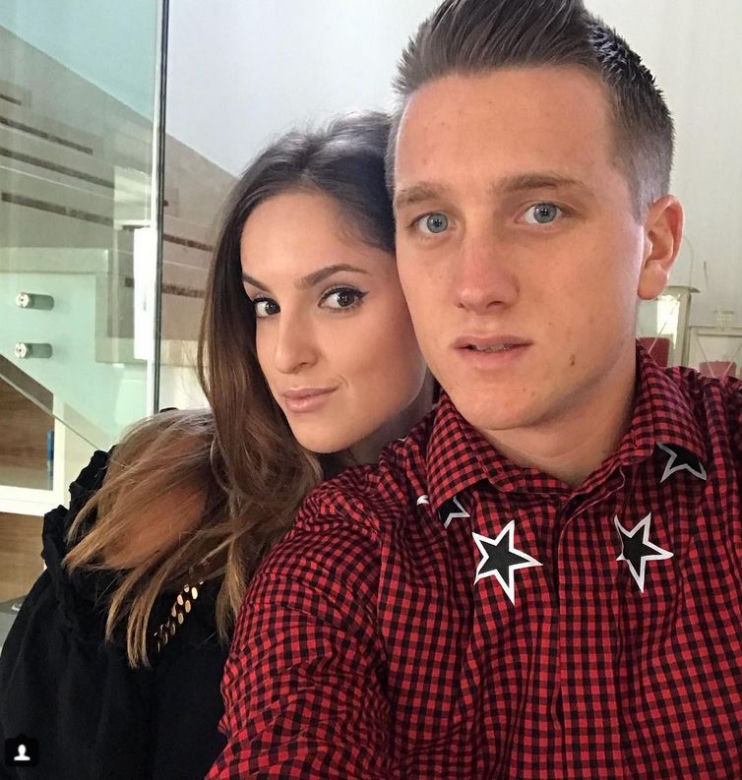 Piotr Zieliński, Laura Słowiak, dziewczyna