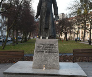 Prokuratura kryła prałata Jankowskiego?