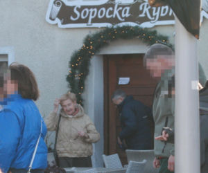 Stefan Friedmann z żoną na spacerze