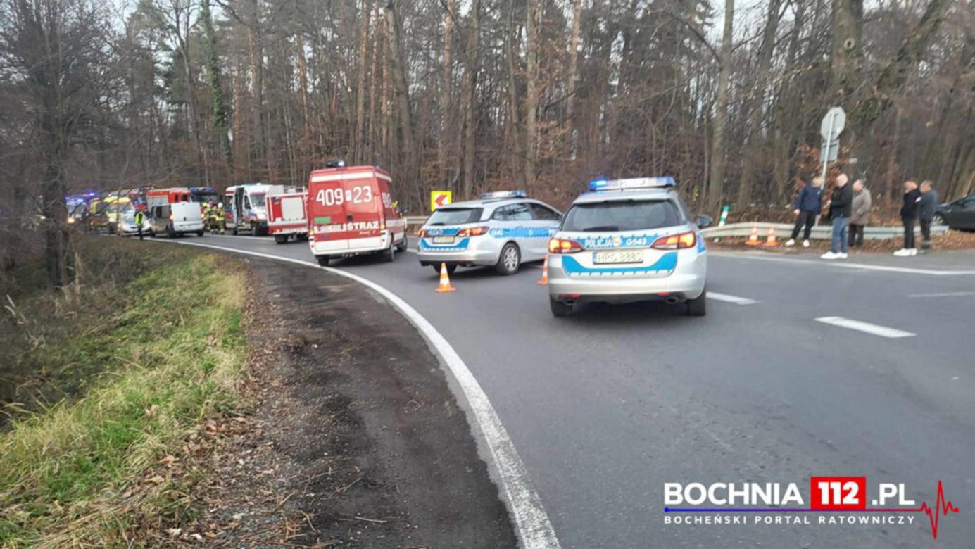 Poważny wypadek autobusu zastępczego transportu kolejowego