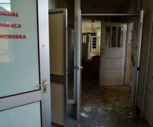 Opuszczony szpital i prosektorium