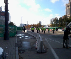 WARSZAWA: Osunięcie ziemi w metrze