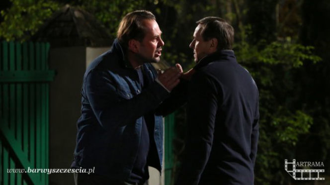Barwy szczęścia odc. 1331. Zenek Grzelak (Jan Pęczek), Borys (Jakub Wieczorek)