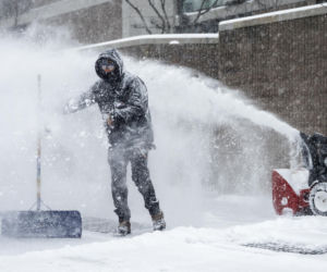 Ofiary śmiertelne, milion ludzi bez prądu w USA! Burza śnieżna atakuje