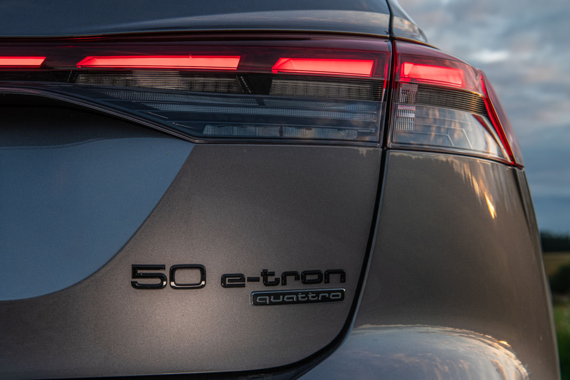 Audi Q4 e-tron Sportback edition one 50 quattro S line 