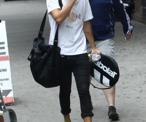 Harry Styles: Najpierw tenis, potem... boks?! ;) Harry Styles atakowany przez fanów! ZDJĘCIA