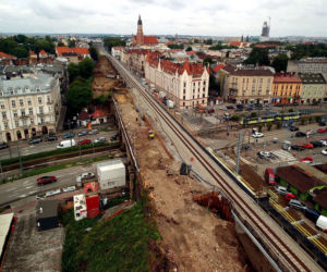 Koniec kolejowego nasypu w centrum Krakowa