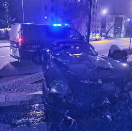 Krew lała się z nosa, ale winę zrzucił na Ukraińca. Rozbity Dodge, nietrzeźwa para i szokujące zeznania