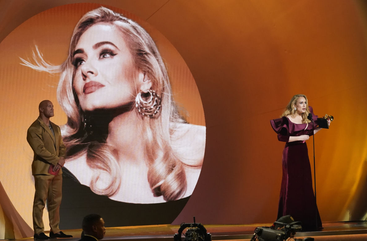 Adele wychodzi za mąż! Pokazała pierścionek. jej wybranek to Rich Paul