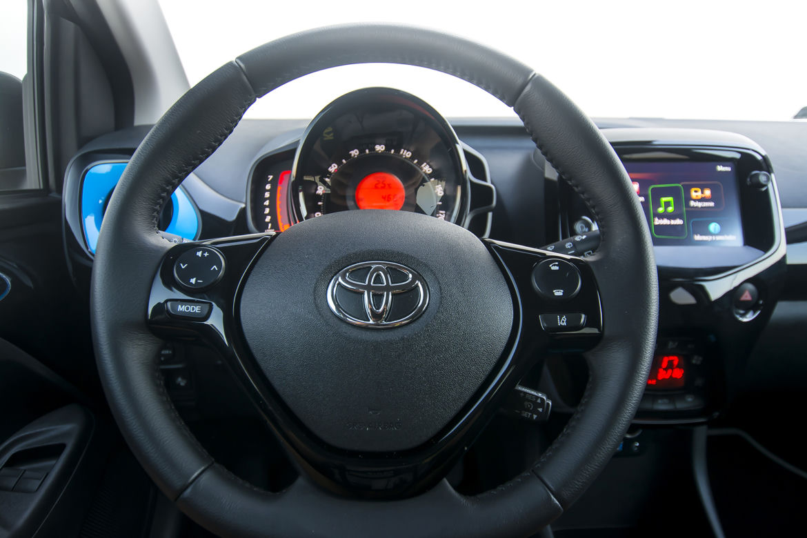 Toyota Aygo Selection x-treme 1.0 VVT-i 72 KM