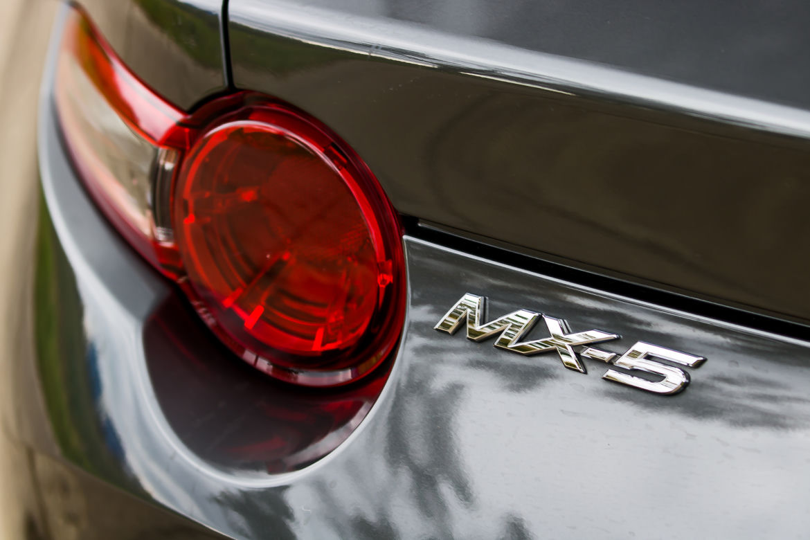 Mazda MX-5 RF 2.0 SKY-G 160 KM 6AT i-ELOOP SkyFREEDOM