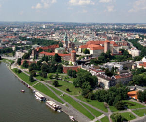 Widok z balonu widokowego na Kraków