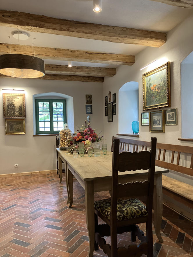 Ekspozycja urządzeń młyńskich w Dolnym Młynie w Wojciechowie