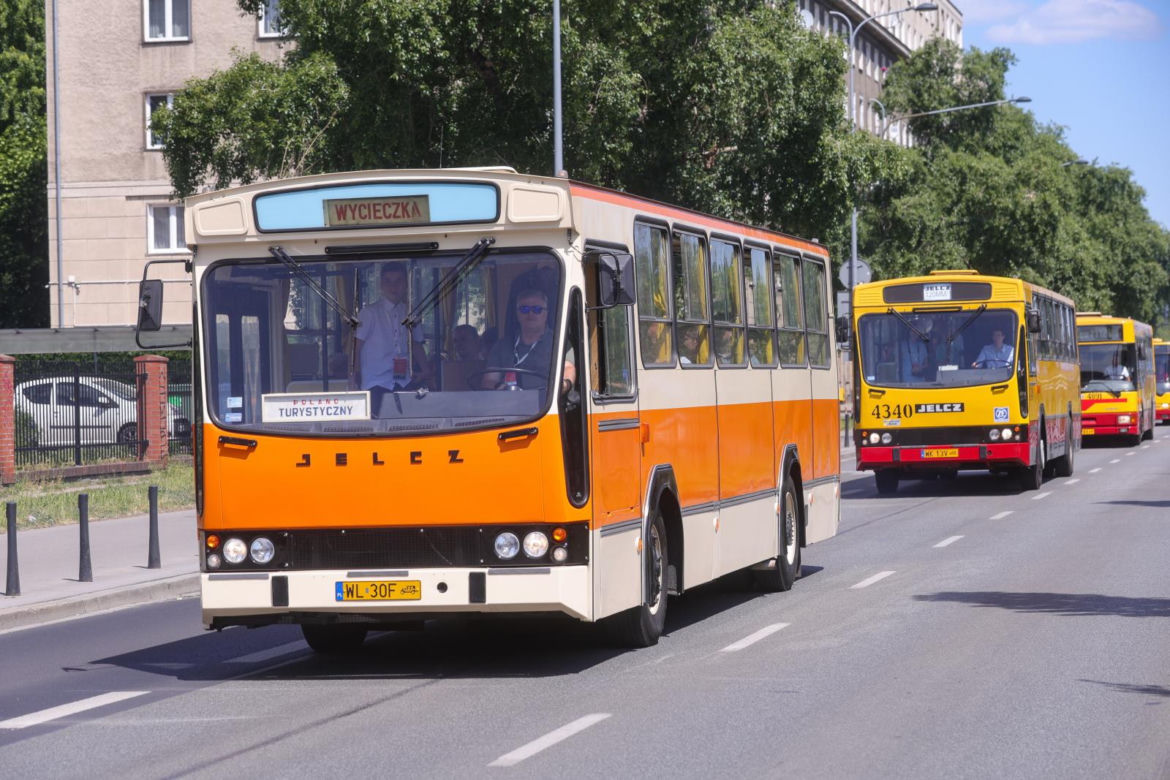 Parada Zabytkowych Autobusów 
