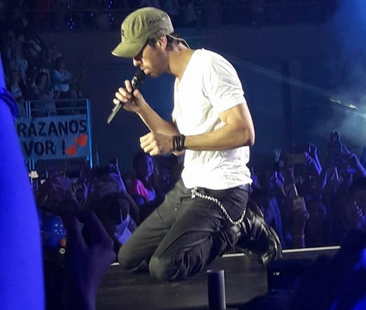 Enrique Iglesias w Polsce 2017 - zabawa, łzy, niedosyt i rozczarowanie. RELACJA z koncertu