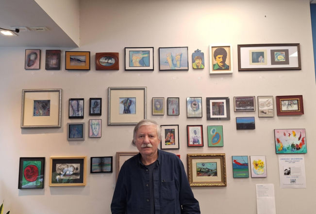 „Małe może być piękne”. Wyjątkowa wystawa polskiego artysty w Nowym Jorku