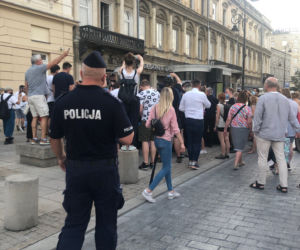 Protest na Krakowskim Przedmieściu