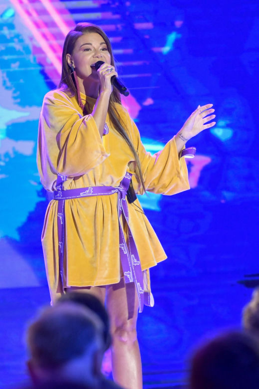 Edyta Górniak - dajcie 2 miliony to nie zaśpiewam hymnu