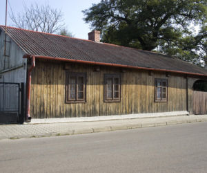 To jedno z najpiękniejszych miast w łódzkim. Kiedyś leżało w województwie mazowieckim