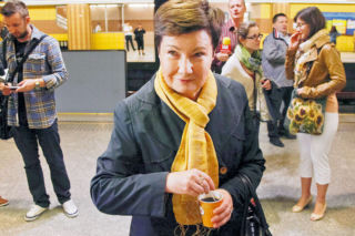 Prezydent chce ująć warszawiaków gorącą kawą!