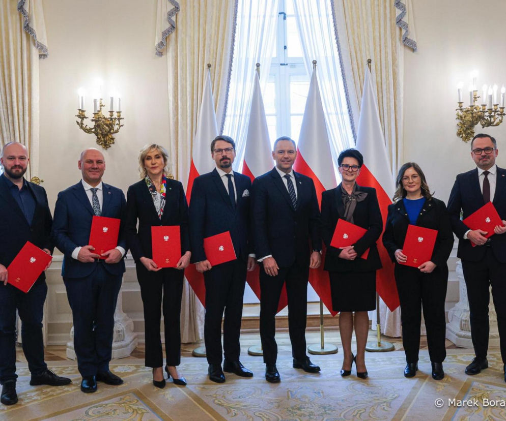 Karol Nawrocki ma nową radę. Siedmiu posłów wyróżnionych! Niektóre nazwiska zaskakują!