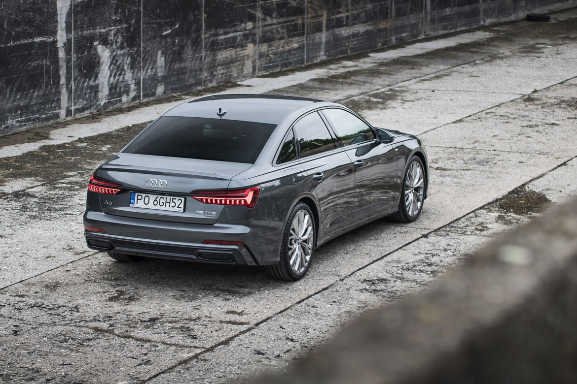 Audi A6 Limousine Sport 55 TFSI 340 KM quattro S tronic