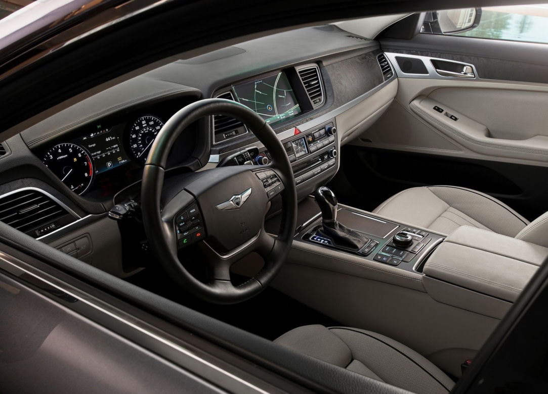 nowy Hyundai Genesis 2014