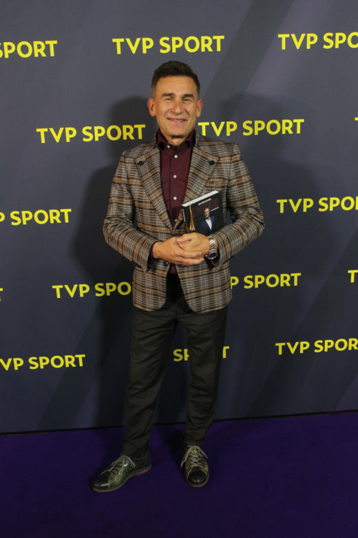 Dariusz Szpakowski napisał książkę. Plejada gwiazd na premierze