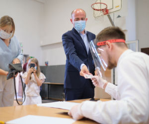 Wybory 2020 Borys Budka juz zagłosował z rodziną