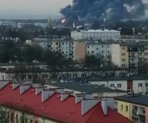 Pożar hali Cersanitu w Starachowicach