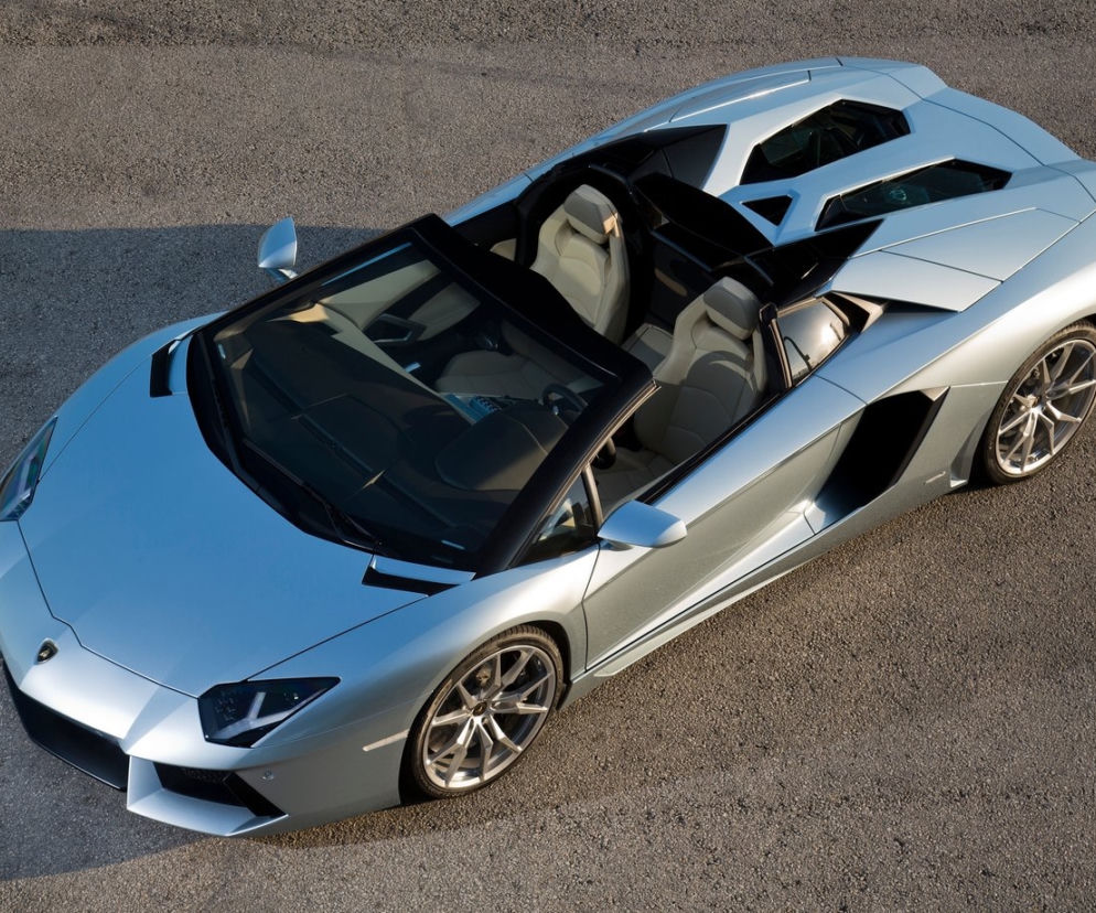 Lamborghini Aventador LP700-4 Roadster