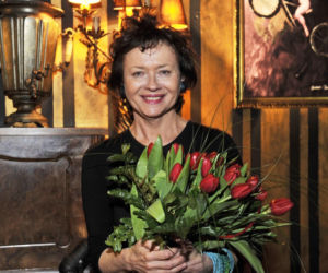 Pamiętacie jej debiut w Czterdziestolatku? Tak przez dekady zmieniała się Joanna Szczepkowska