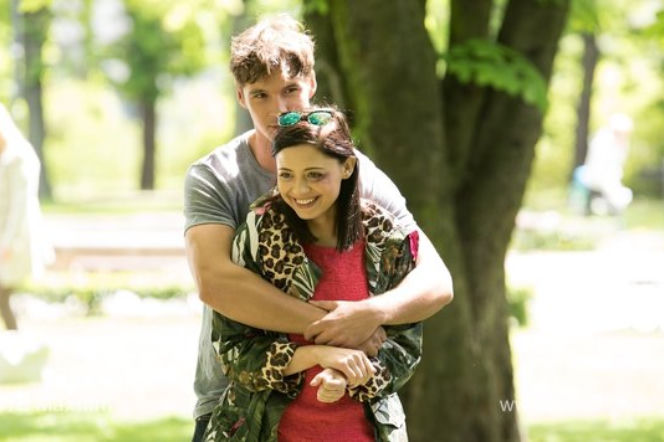 M jak miłość odc. 1160. Iza Lewińska (Adriana Kalska), Marcin (Mikołaj Roznerski)