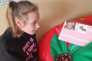 Choroba odebrała Lence mowę, niech nie zabierze uśmiechu. Dramatyczny apel rodziców 11-latki