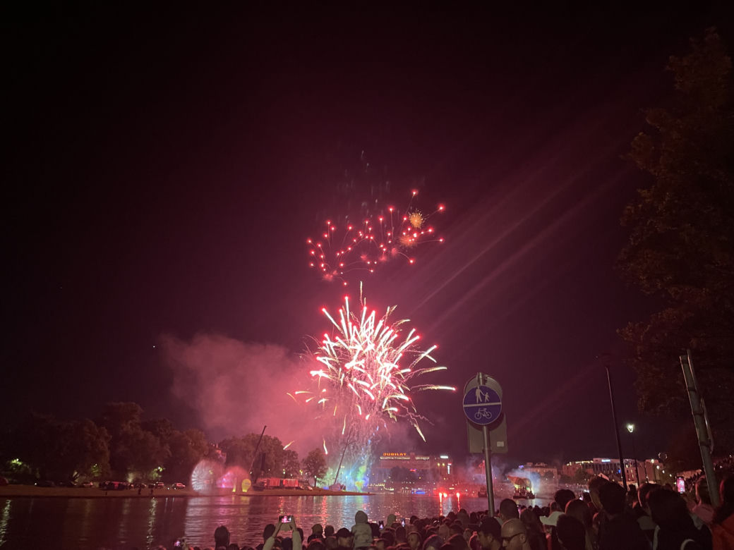 Wielka Parada Smoków 2023 w Krakowie! Nocne Widowisko na Wiśle