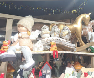 Jarmark Bożonarodzeniowy na Rynku Głównym w Krakowie 2025. Oferta wystawców