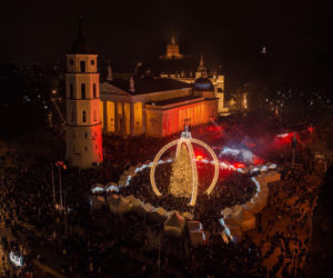 Tutaj świąteczny klimat przypomina baśniową scenerię. Oto cztery propozycje na niezapomniany świąteczny wypad tuż za polską granicą